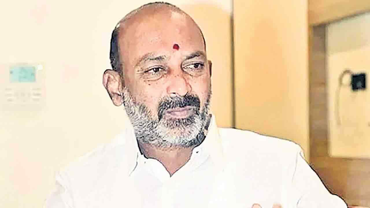 ‘బండి’.. పోక్సో కేసుపై మౌనమేల!