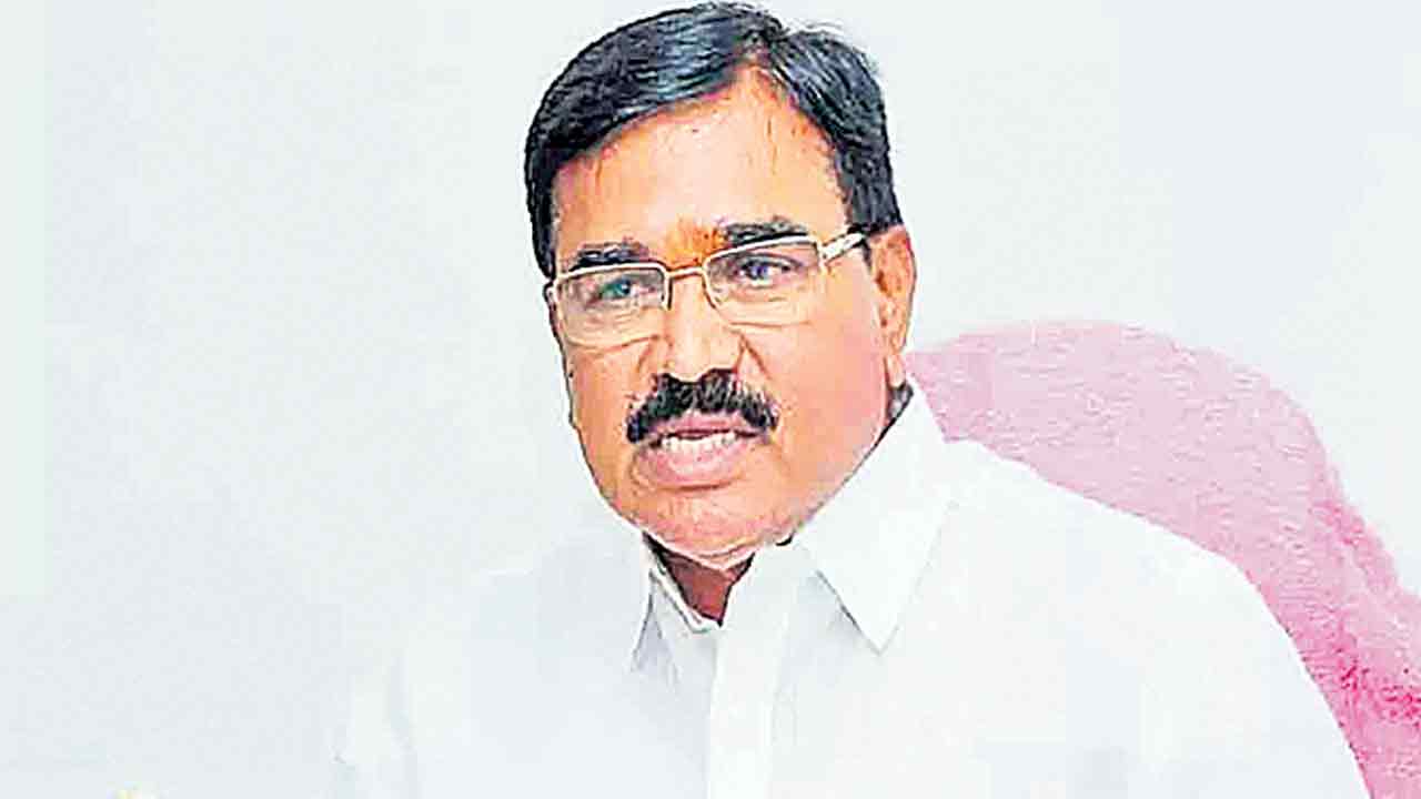 నిజాయితీ నిరూపించుకోవాలి: నిరంజన్‌రెడ్డి