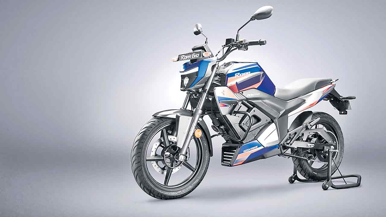మార్కెట్లోకి రోర్‌ ఈవో బైకు