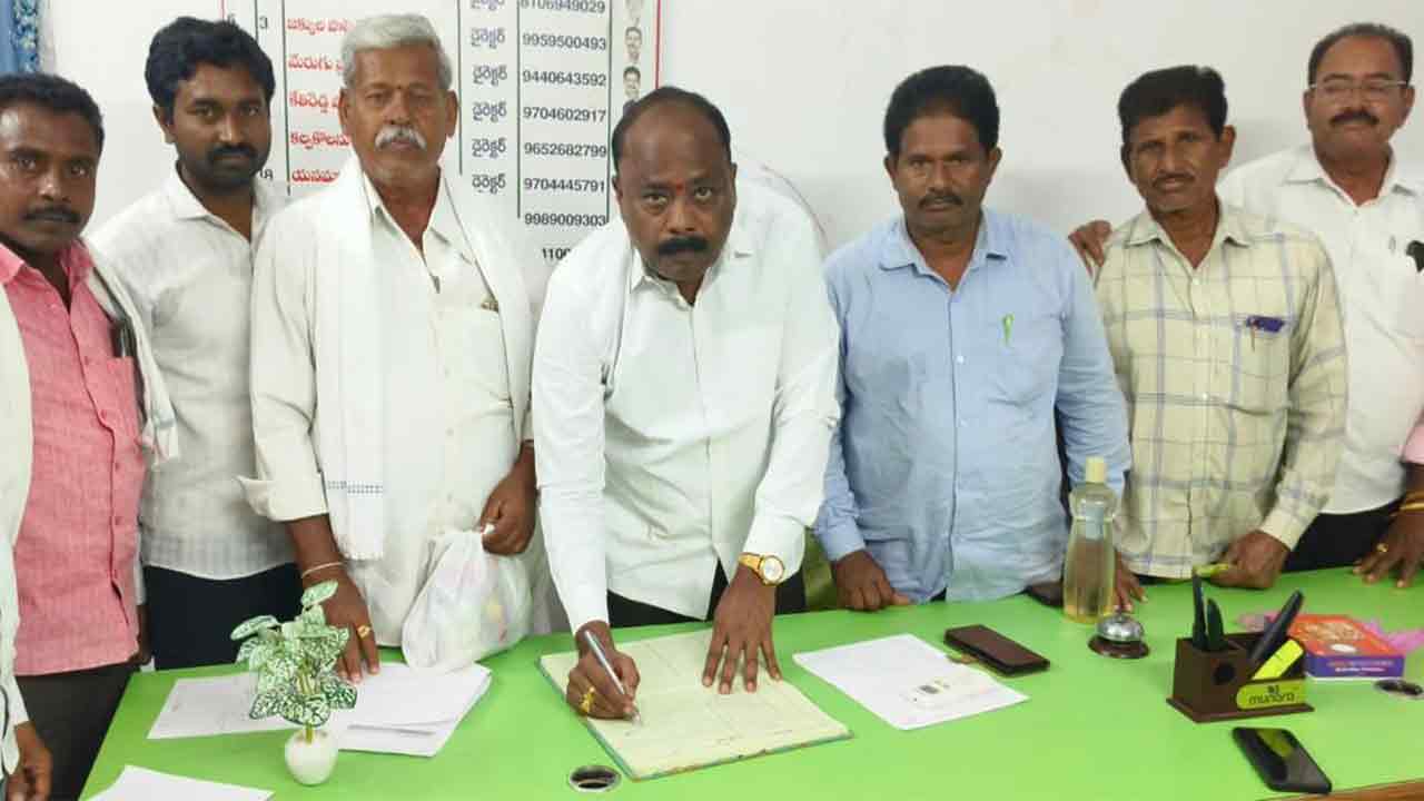 కొనుగోలు కేంద్రాల్లో అవకతవకలు