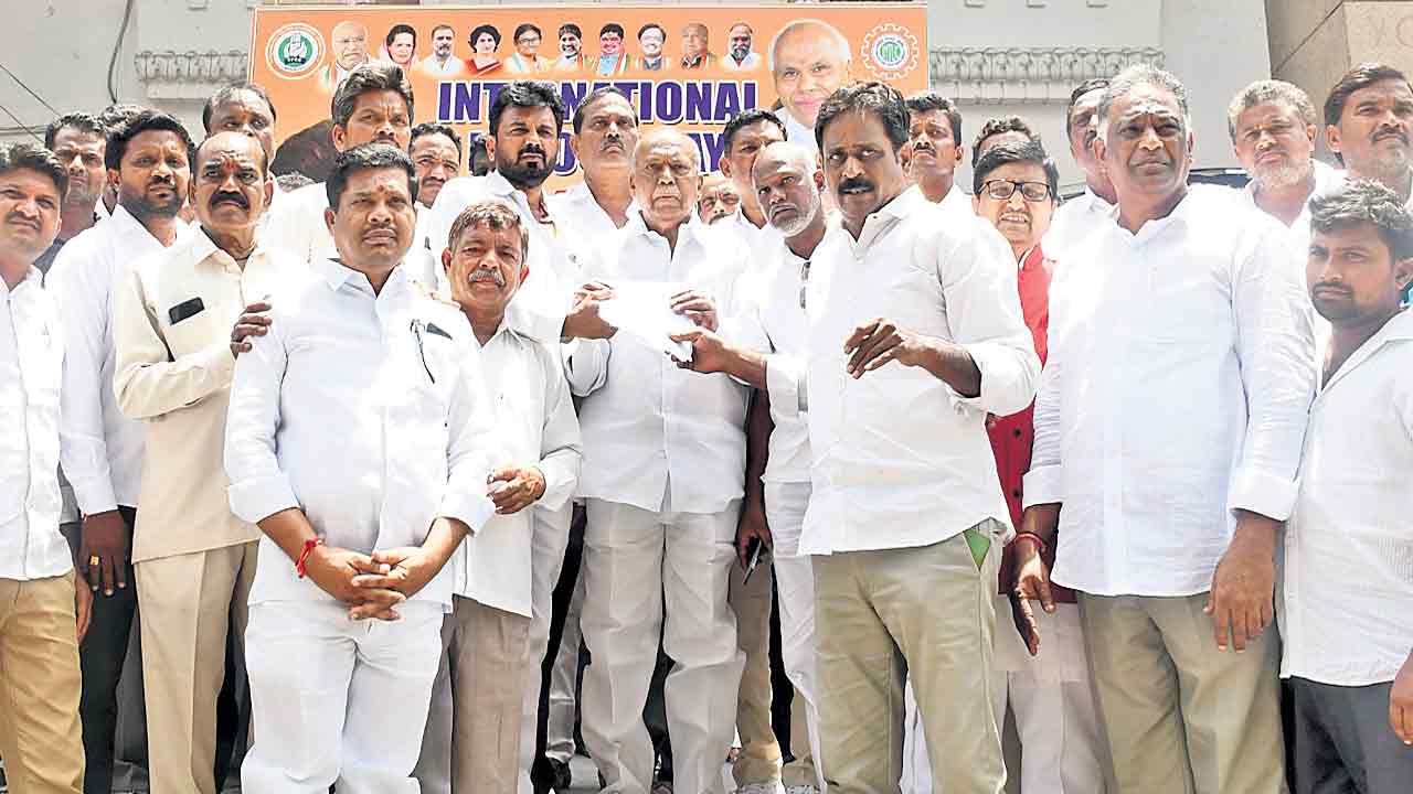 నామినేటెడ్‌ పదవులను అమ్ముకున్నారు!