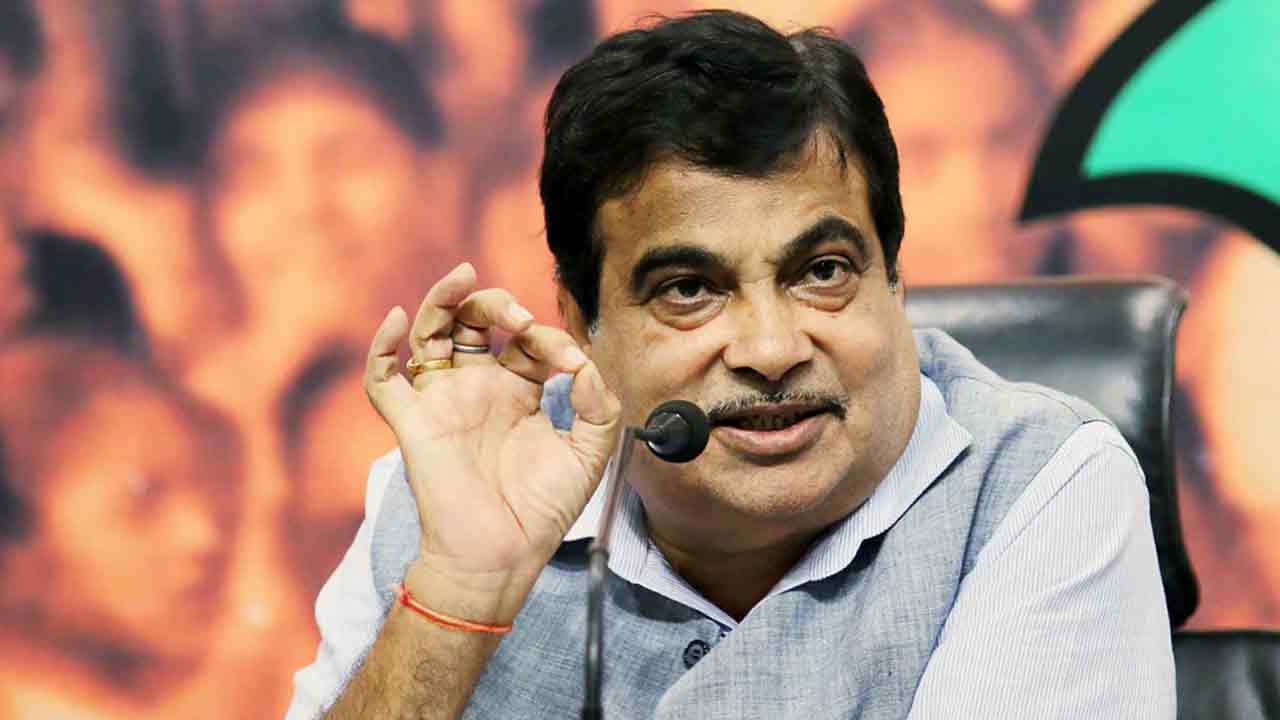 కులం ప్రస్తావన తెస్తే కొడతా