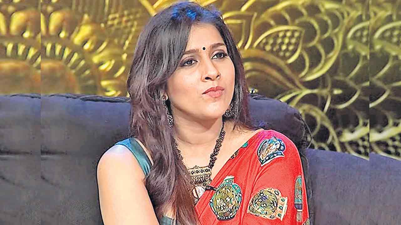 బాధితురాలికి తక్షణమే న్యాయం చేయాలి: రష్మీ గౌతమ్‌