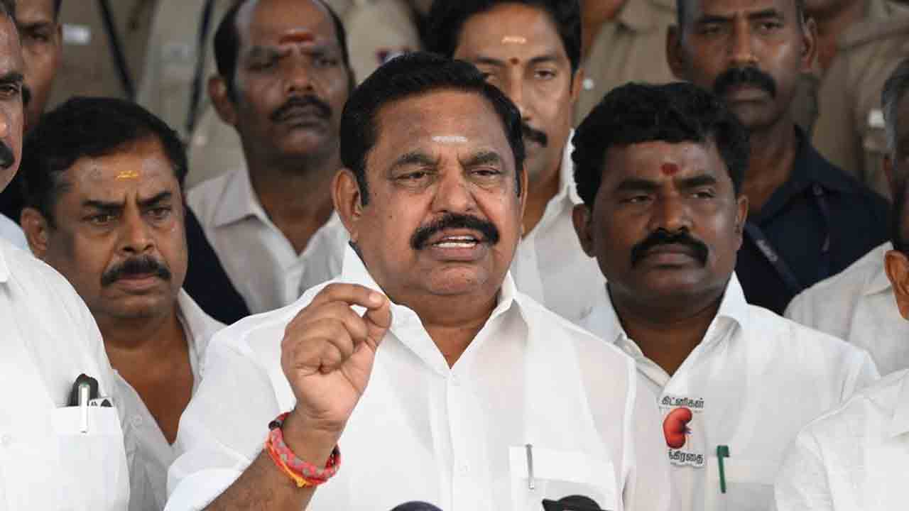 అన్నాడీఎంకేలో అసమ్మతి చిచ్చు!