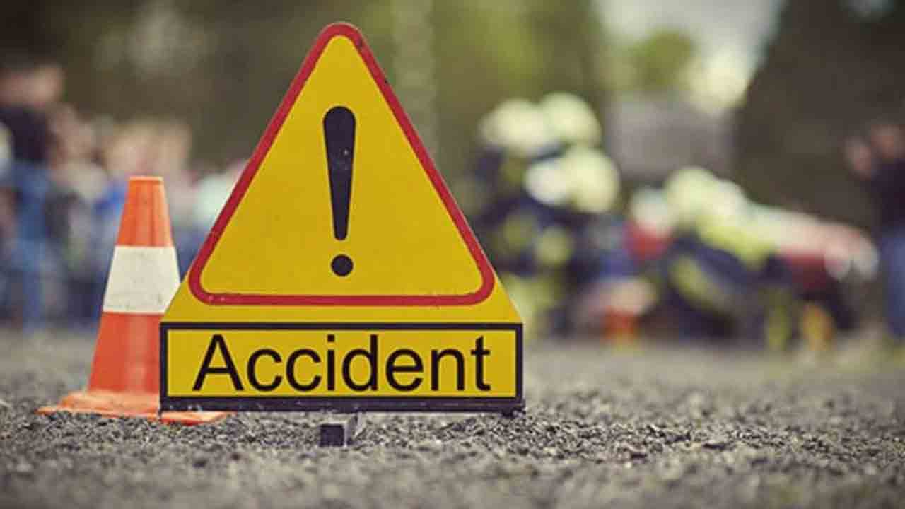 ఘోర రోడ్డు ప్రమాదం