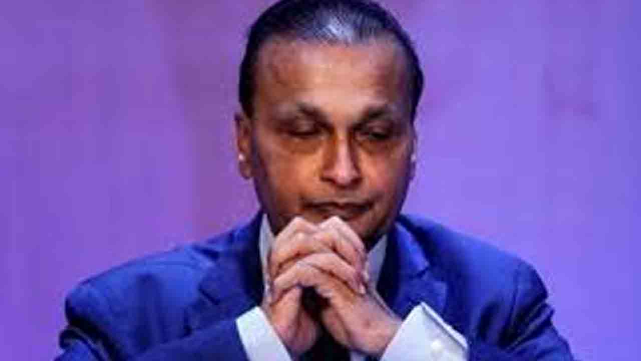 అనిల్‌ అంబానీ కంపెనీల్లో సీబీఐ సోదాలు