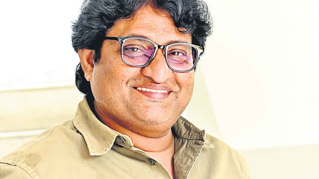 1980 దశకాన్ని రీక్రియేట్‌ చేశాం!