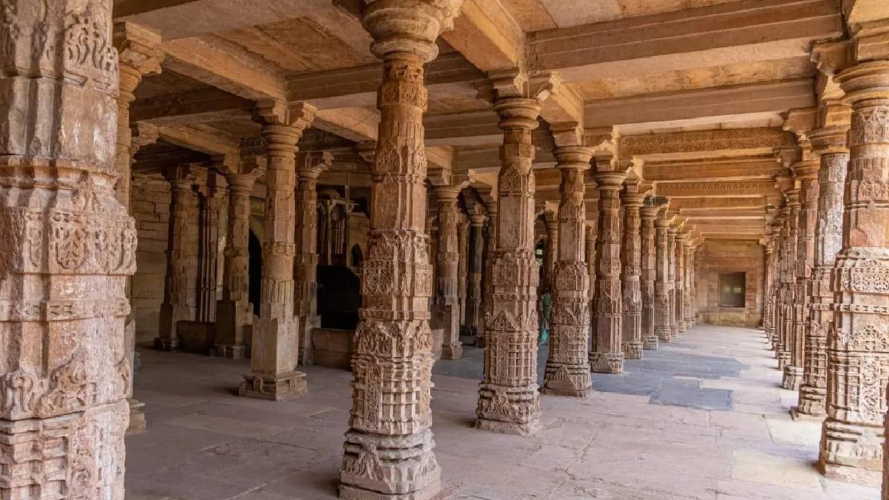 Dhar Bhojshala | అది దేవాలయమే.. పూజలు చేసుకోవచ్చు.. ధర్ భోజ్‌శాలపై మధ్యప్రదేశ్ హైకోర్టు సంచలన తీర్పు
