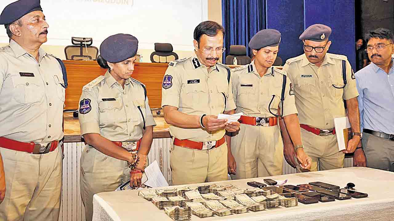 లాయర్‌ హత్యకు 15 లక్షల సుపారీ.. ప్రధాన సూత్రధారులు ఇద్దరూ కాంగ్రెస్‌ పార్టీకి చెందిన నేతలే!
