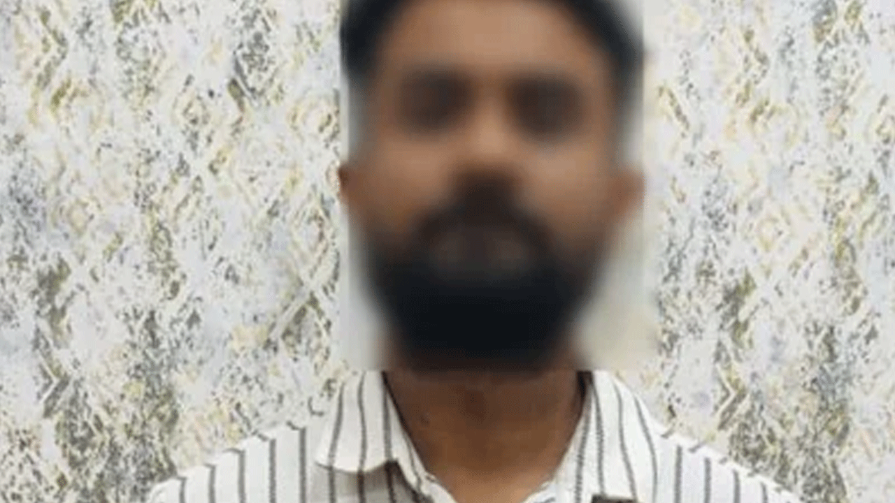 Crime News | నిరుద్యోగులకు అధిక వేతనం ఆశచూపి.. సైబర్‌ బానిసలుగా మార్చి..!
