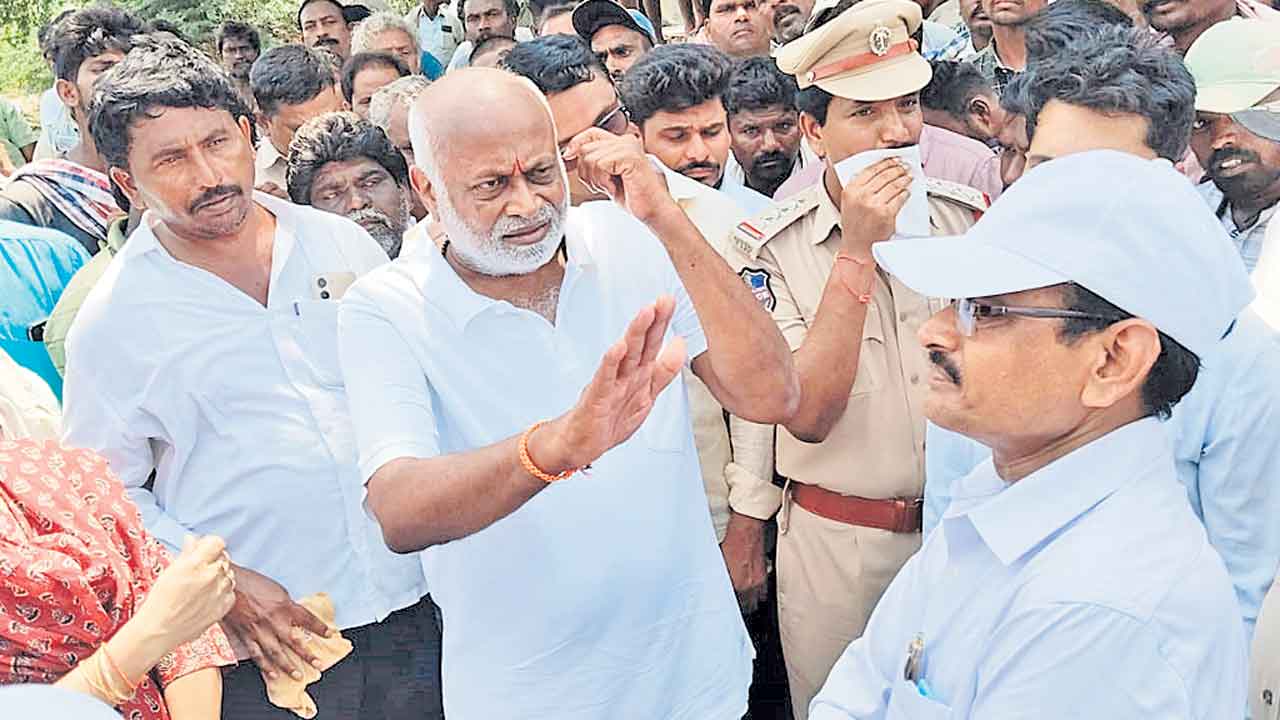 తెలంగాణ సరిహద్దులో ఇసుకను తరలించొద్దు