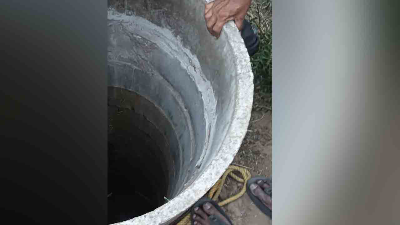 Death | లేగదూడను కాపాడబోయి ప్రాణాల మీదికి తెచ్చుకున్నారు..