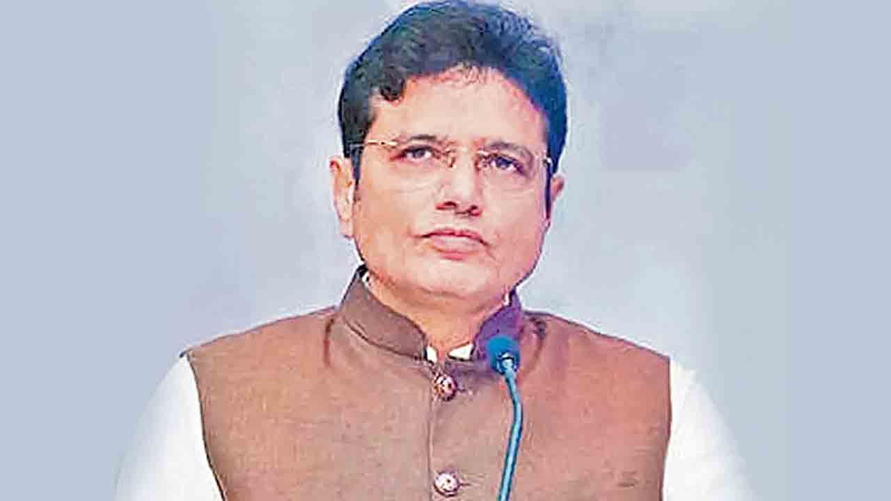 బీఆర్‌ఎస్‌ పార్టీయే ధర్నాలు చేయిస్తున్నది.. మంత్రి దుద్దిళ్ల శ్రీధర్‌బాబు
