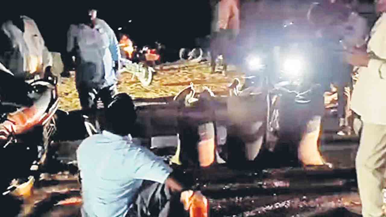 గొల్లకుంటలో ఘొల్లుమంటున్న రైతులు