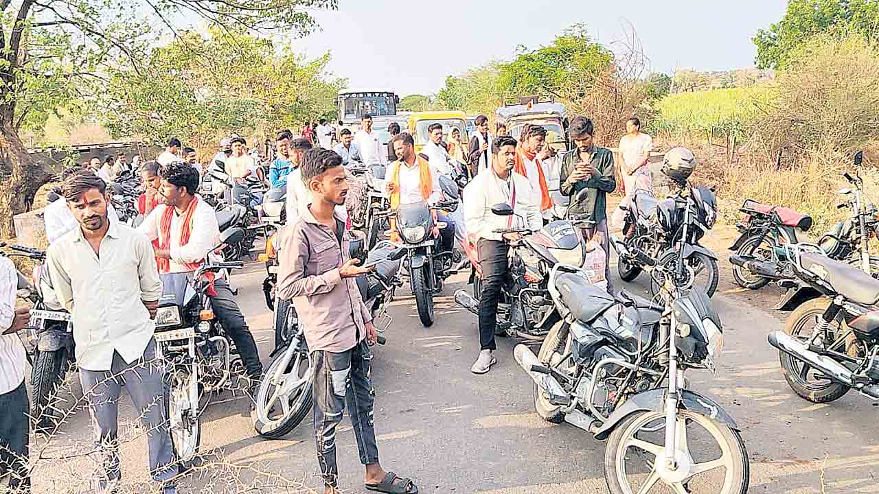 Farmers Dharna