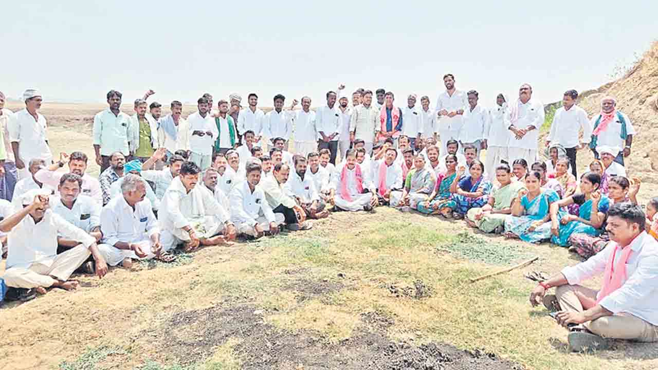 వారంలో చెరువులకు మరమ్మతులు చేపట్టాలి