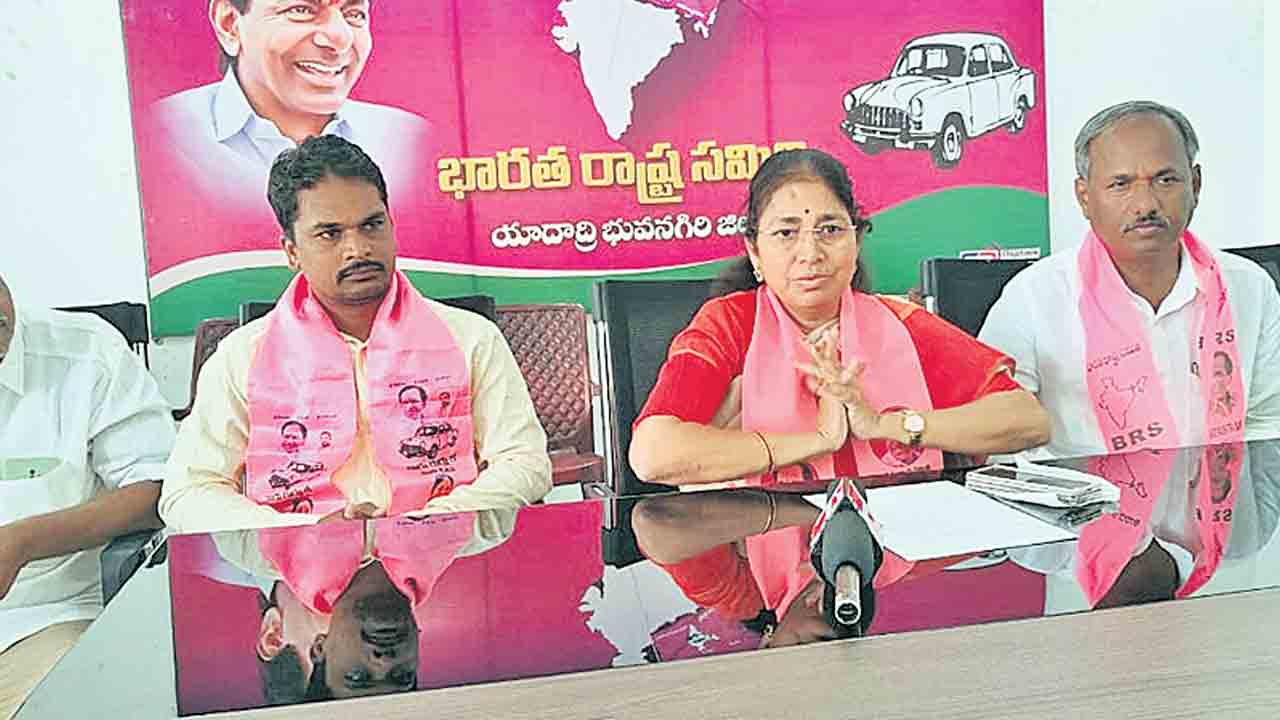 బండి తడిబట్టలతో ప్రమాణం చేస్తవా!