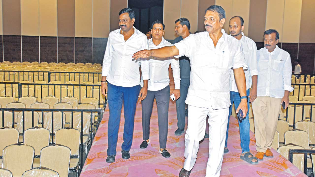 Hyd15