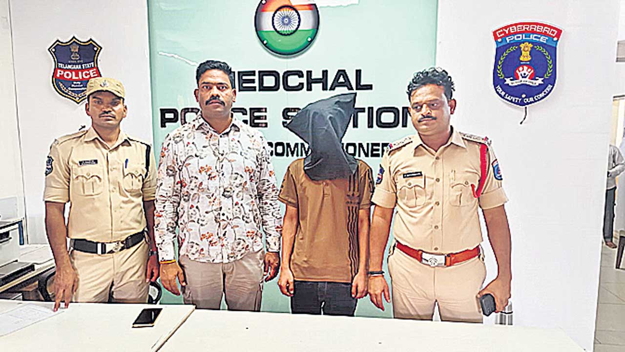 ఉగ్ర ముఠాలతో సంబంధాలకు యత్నం