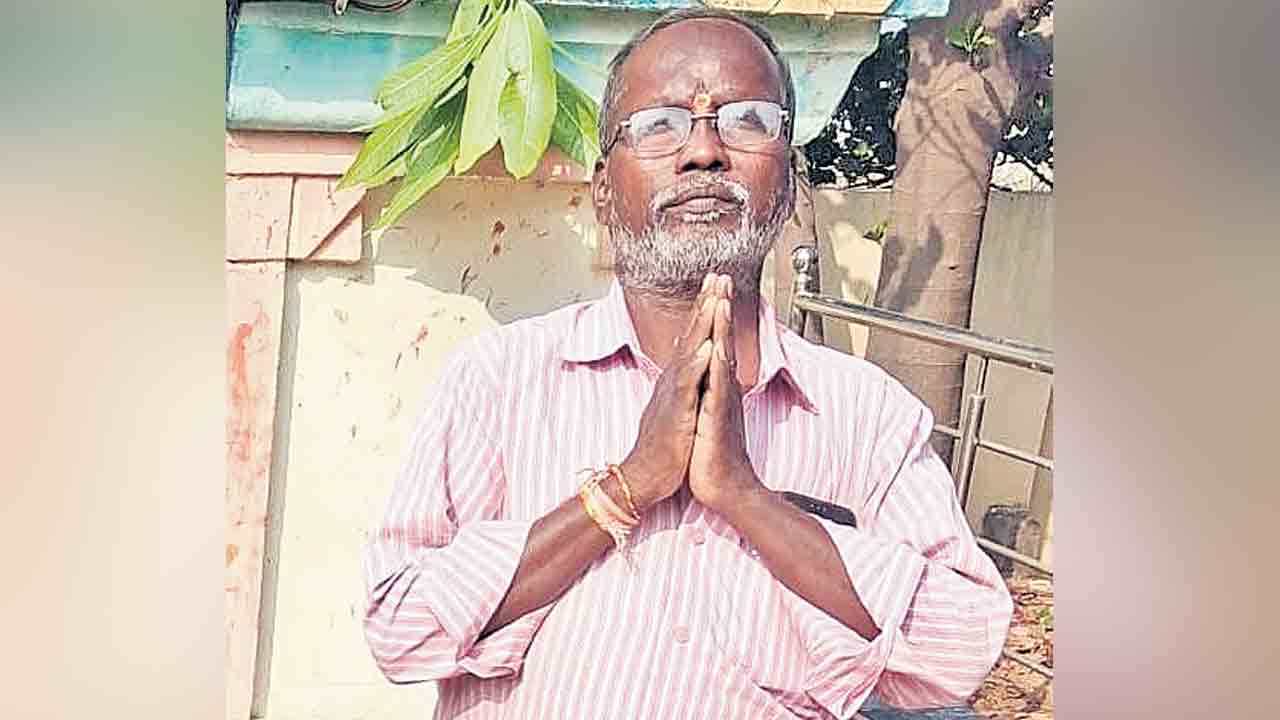 కోతుల దాడిలో ఒకరి మృతి