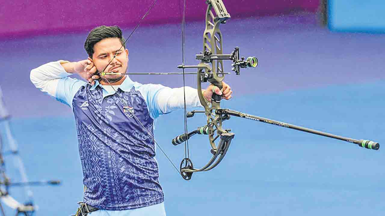 మెయిన్‌ రౌండ్‌కు కాంపౌండ్‌ జట్లు