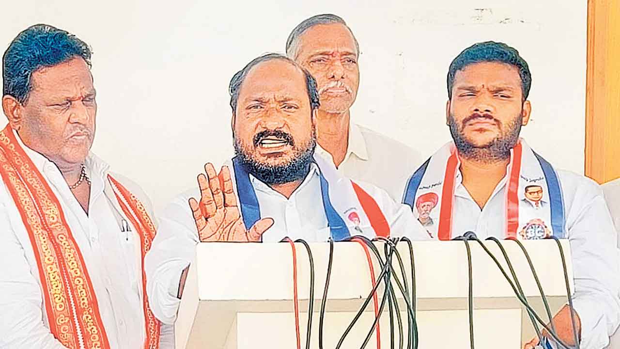 బీజేపీ అంటే బీసీల ఝూటా పార్టీ