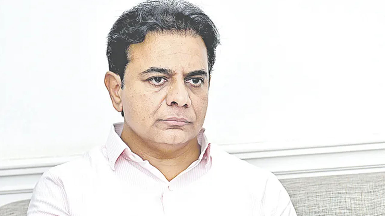 KTR | శంషాబాద్‌ ఓఆర్‌ఆర్‌ రోడ్డు ప్రమాదంపై కేటీఆర్‌ దిగ్భ్రాంతి