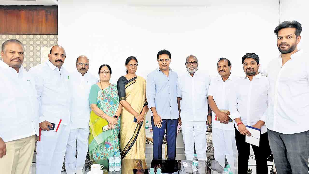 గ్యాస్‌ ధర పెంపుపై బీఆర్‌ఎస్‌ పోరుబాట