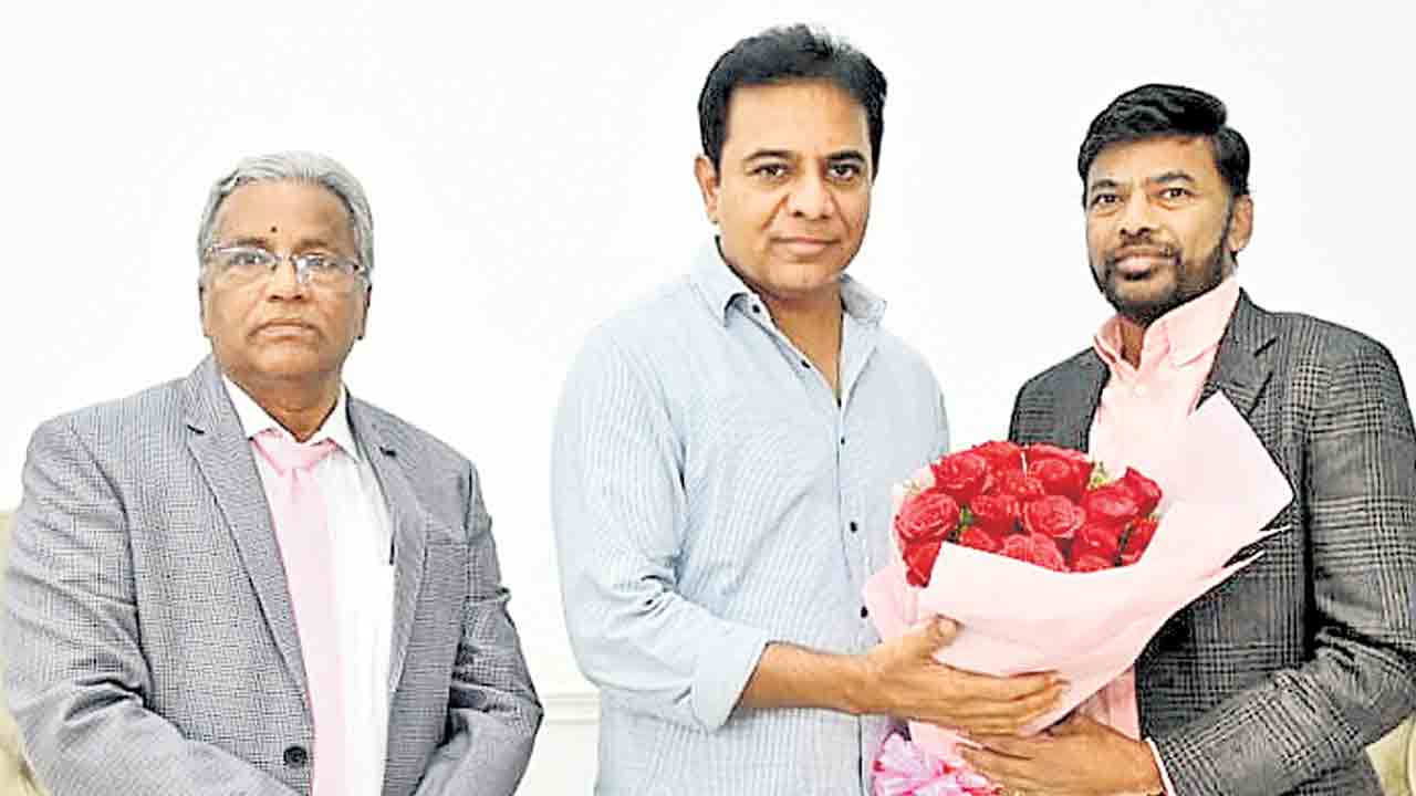 అమెరికాలో జీటీఏ కన్వెన్షన్‌కు కేటీఆర్‌కు ఆహ్వానం