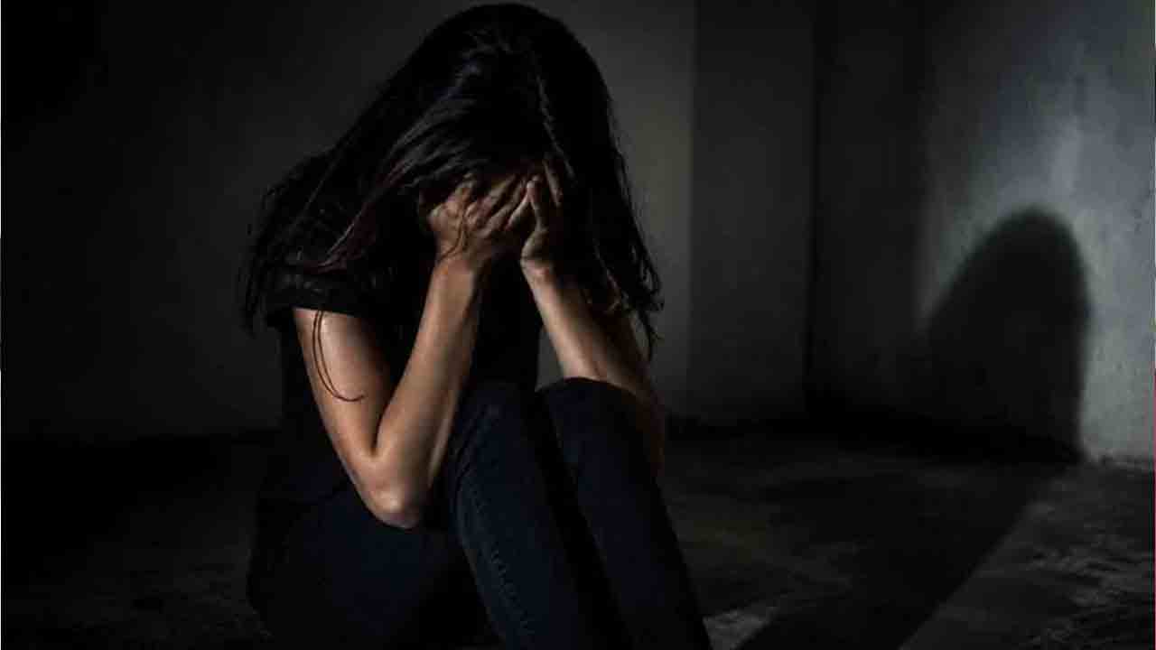 Attapur kidnap Case | అర్ధరాత్రి యువకుల హల్‌ చల్‌.. అత్తాపూర్‌ యువతి కిడ్నాప్ కేసు సుఖాంతం
