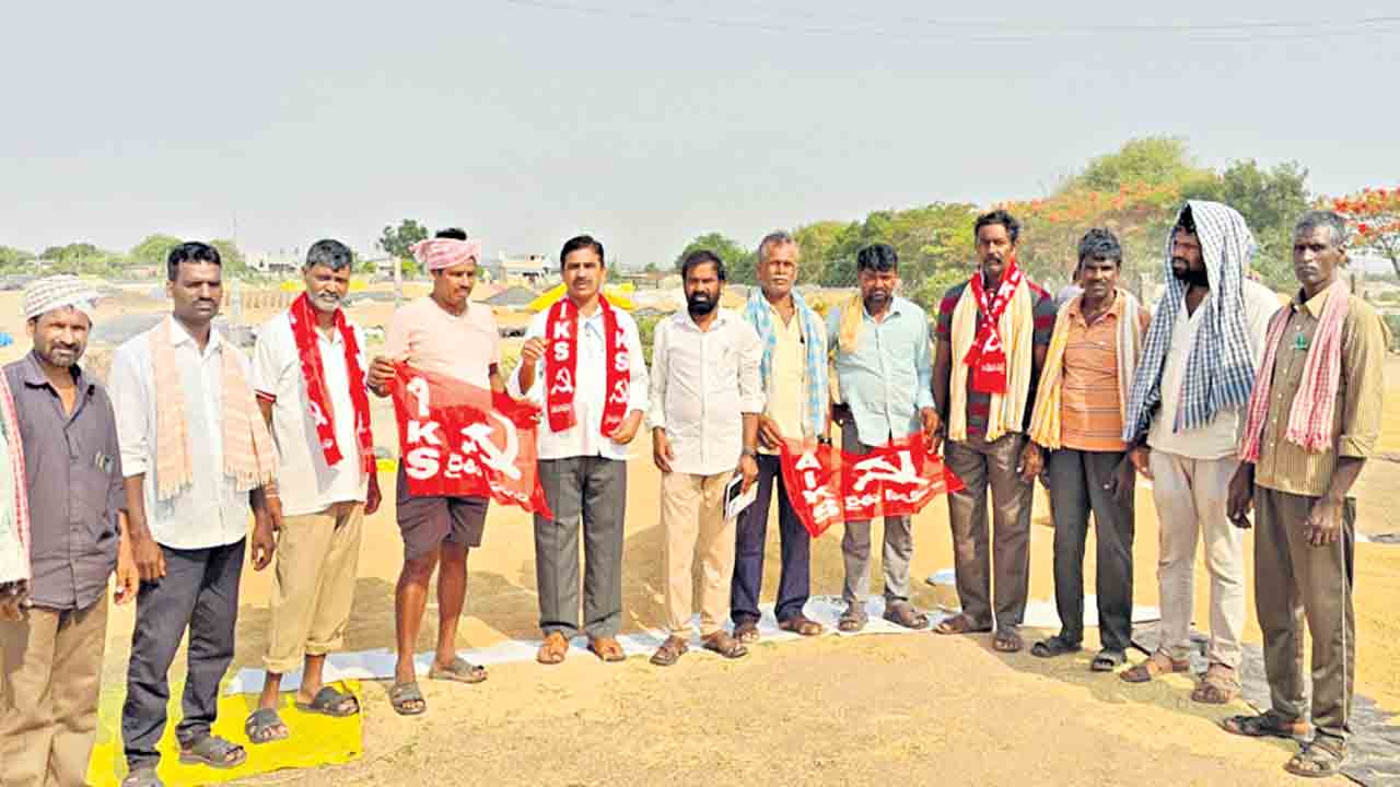 సమస్యల పరిష్కారంలో సర్కార్‌ విఫలం