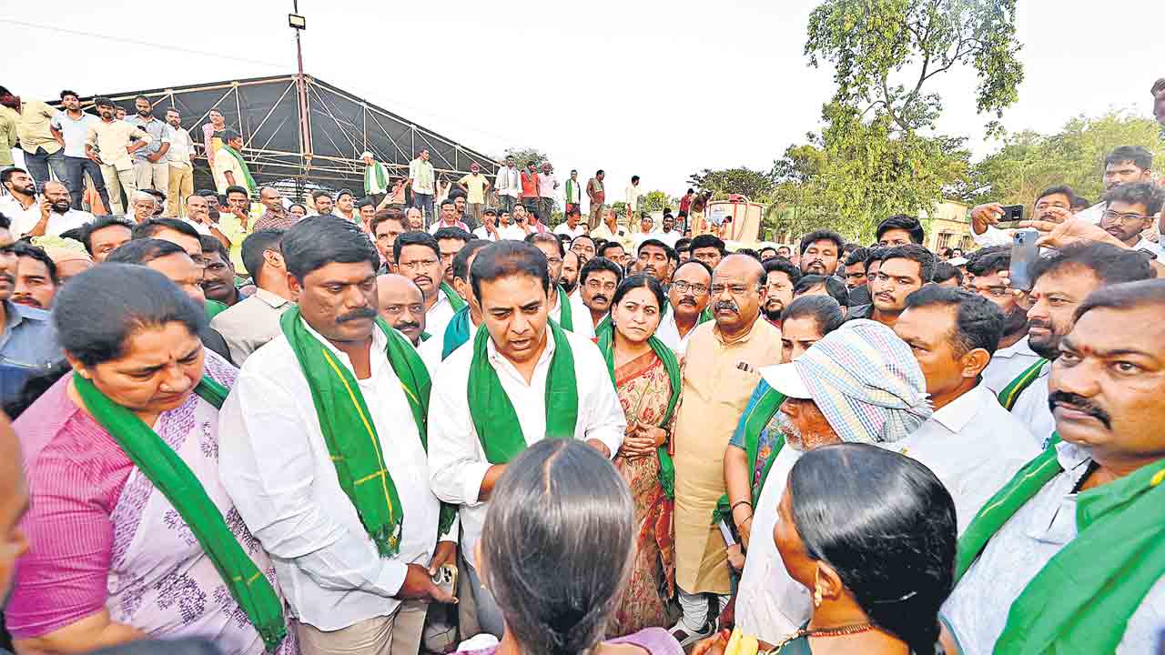 రాబందు పాలన పోవాలె.. రైతుబంధువు పాలన రావాలె