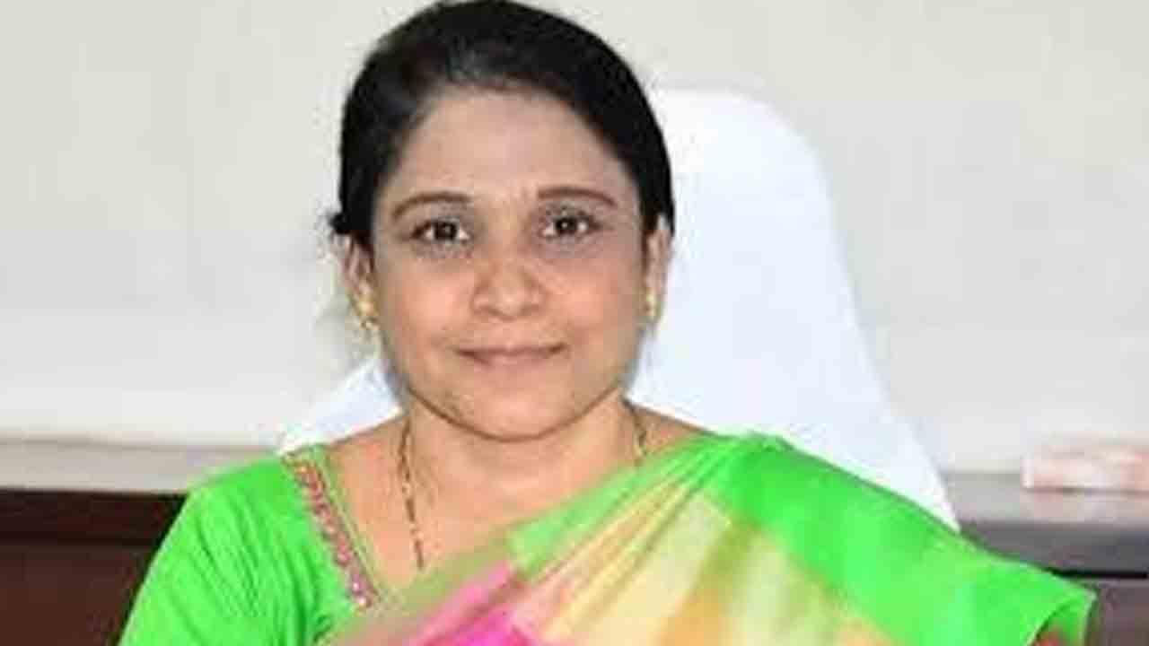 ఆయిల్‌ఫెడ్‌లో బదిలీలు