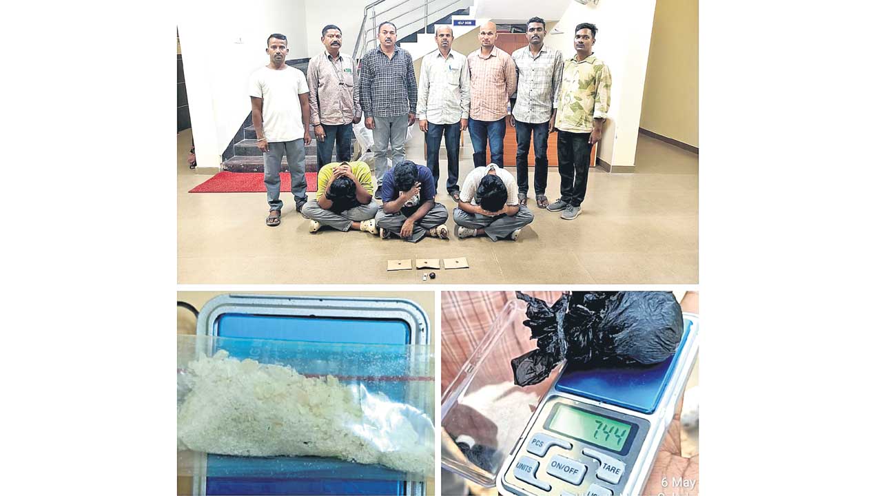 ఐటీ ఉద్యోగుల డ్రగ్స్‌ వ్యాపారం