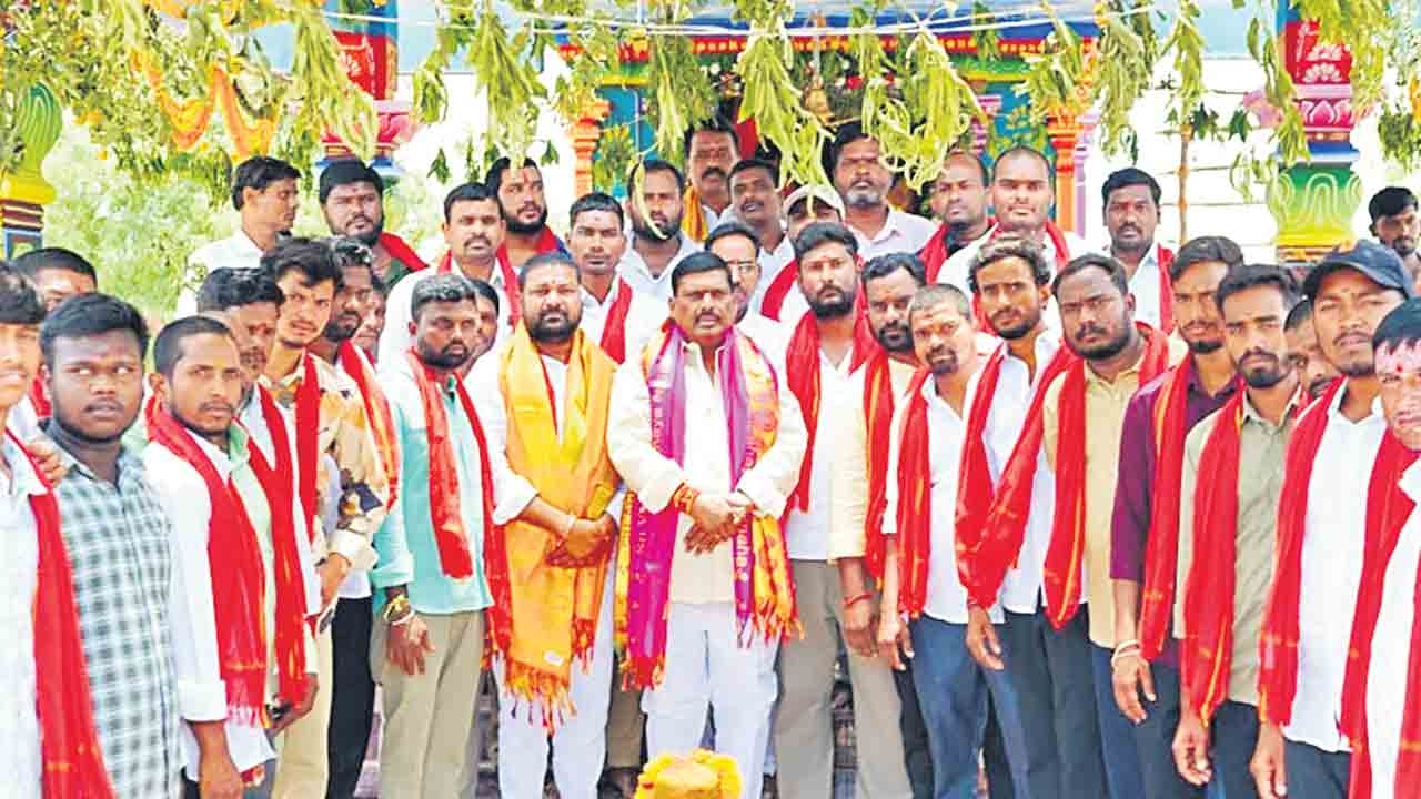 ఆలయాల నిర్మాణాలకు సహకారం