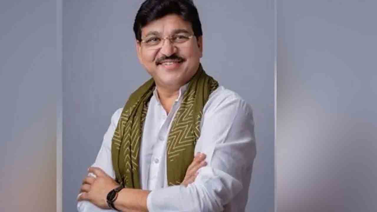 MLA Rakesh Reddy | చిన్నపిల్లలేం కాదు.. రెండేళ్లు స్నేహితులుగా ఉన్నారు.. పోక్సో కేసుపై బీజేపీ ఎమ్మెల్యే రాకేశ్‌ రెడ్డి