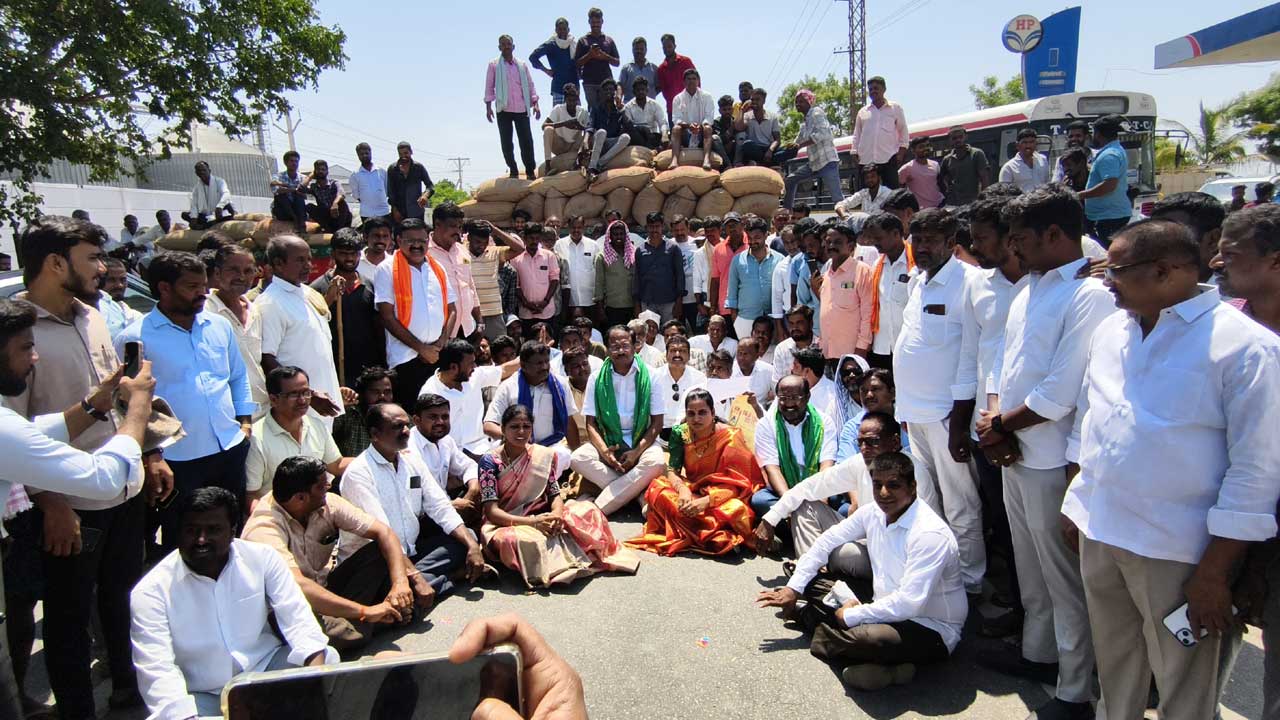కడుపు మండి.. కన్నెర్ర చేసి..