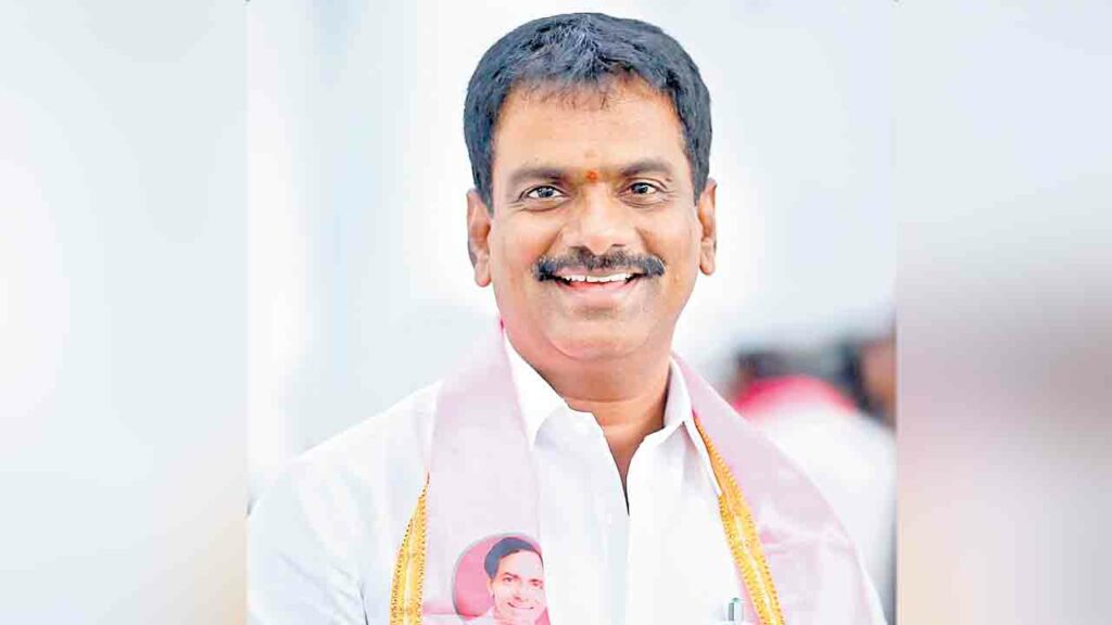 మాజీ ఎమ్మెల్యే మర్రి సహా 38 మందిపై కేసు