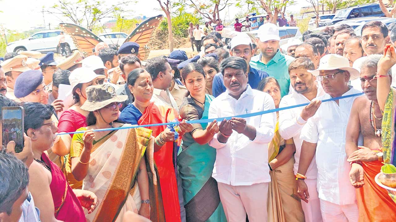 అర్బన్‌ పార్కులతో ఆహ్లాదం