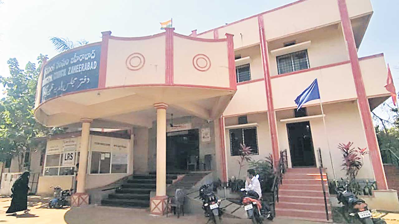 కోఆప్షన్‌ ఎంపిక మళ్లీ వాయిదా