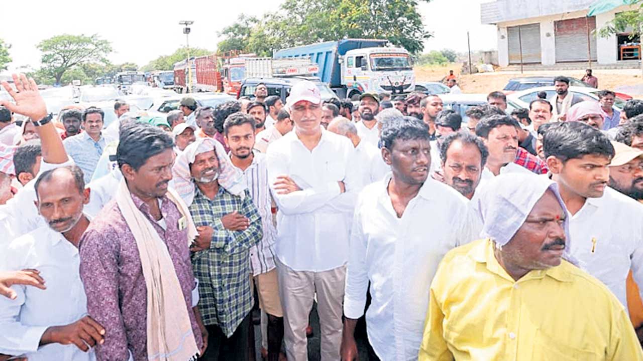 రైతుల ఉసురు పోసుకుంటున్న కాంగ్రెస్‌