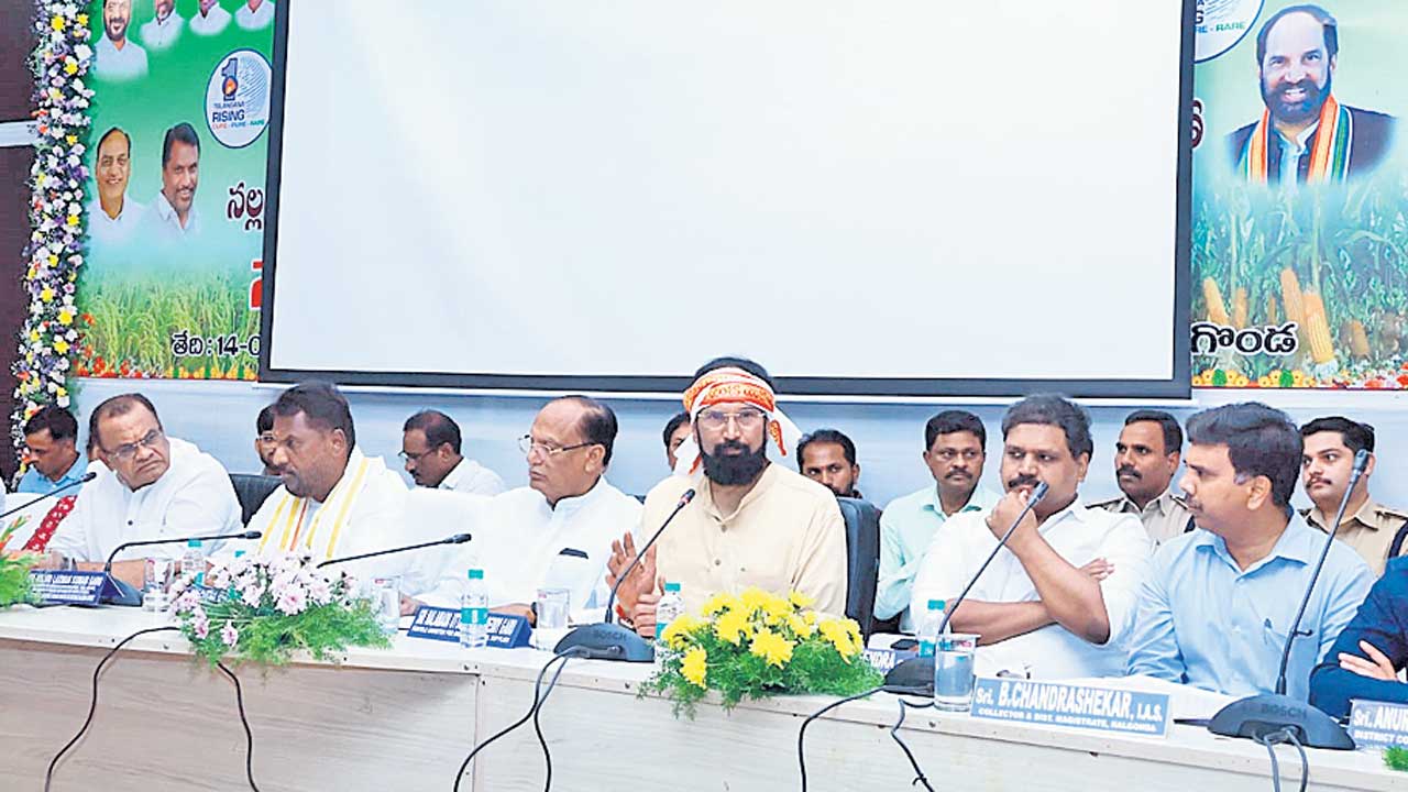 ప్రతి గింజనూ కొంటాం