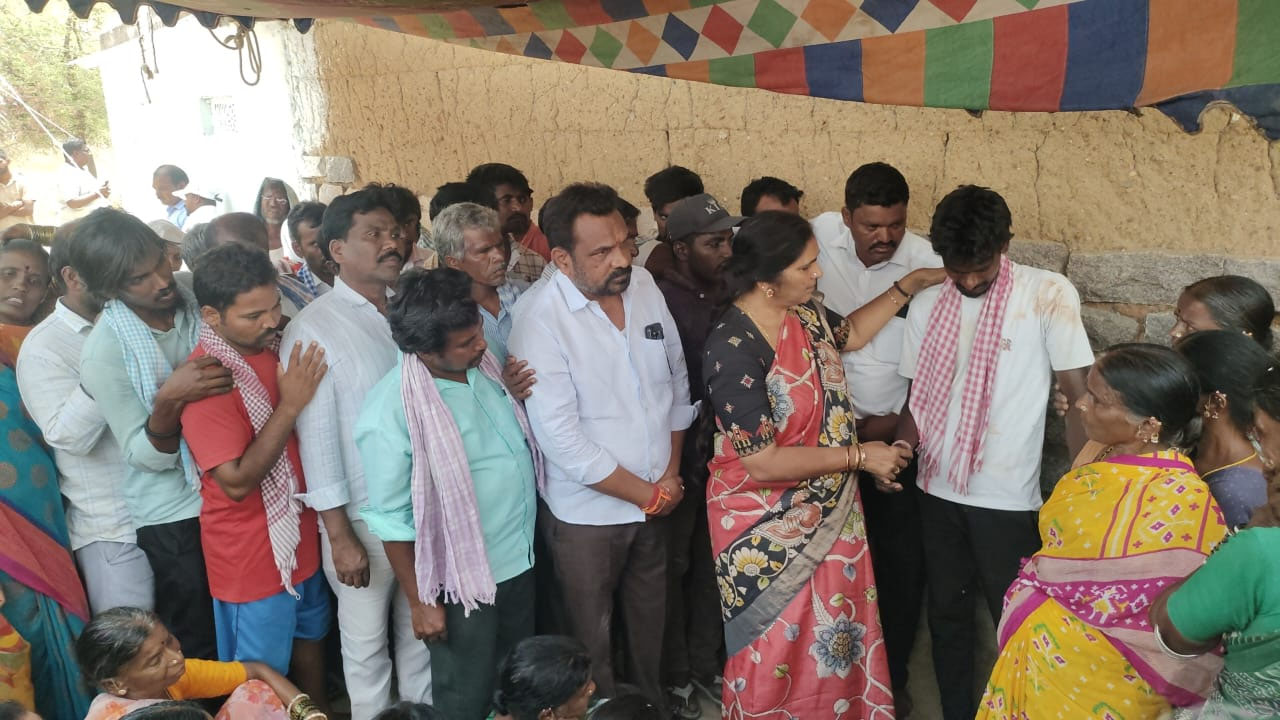 Padma Devender Reddy | రైతు రాజయ్య మృతికి ప్రభుత్వమే కారణం : పద్మా దేవేందర్ రెడ్డి