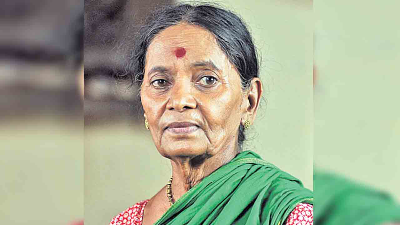 దీనస్థితిలో సీనియర్‌ నటి పావలా శ్యామల