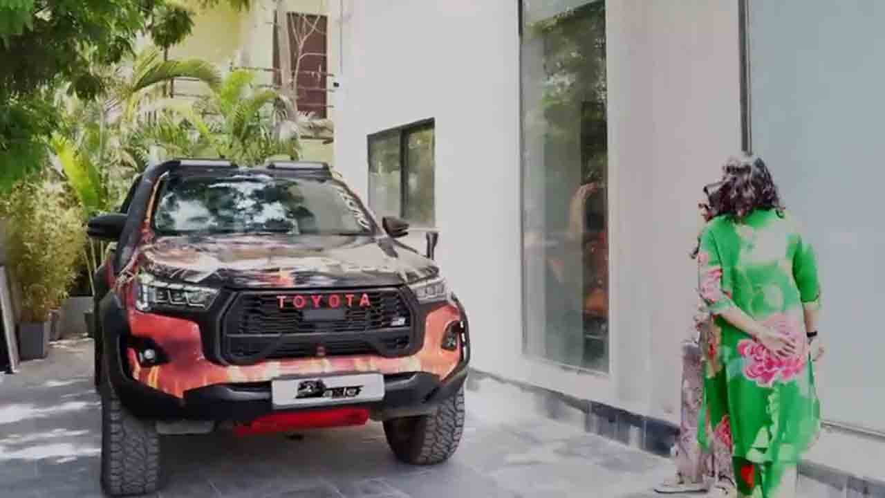 Peddi | రాంచరణ్‌ ‘పెద్ది’ ప్రమోషన్స్‌ టైం.. ఈ స్పెషల్ వెహికిల్‌ను చూశారా..?