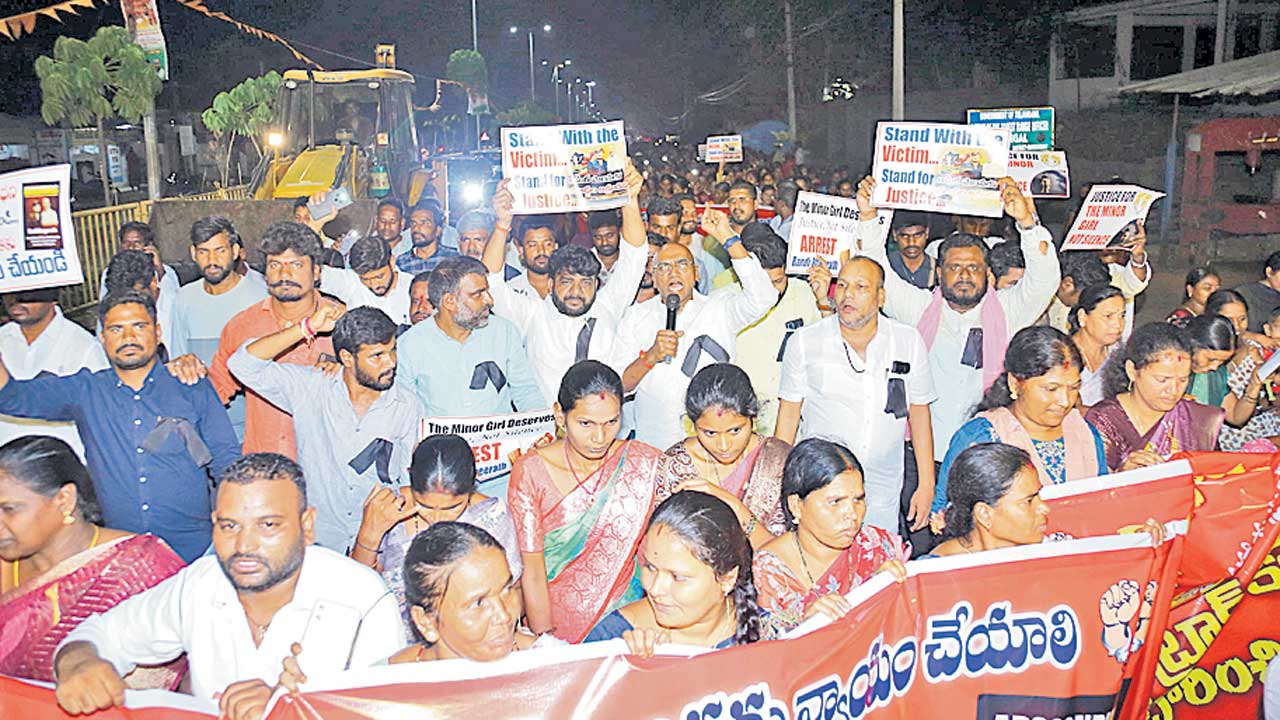 వారం గడుస్తున్నా నిందితుడిపై చర్యలేవి?