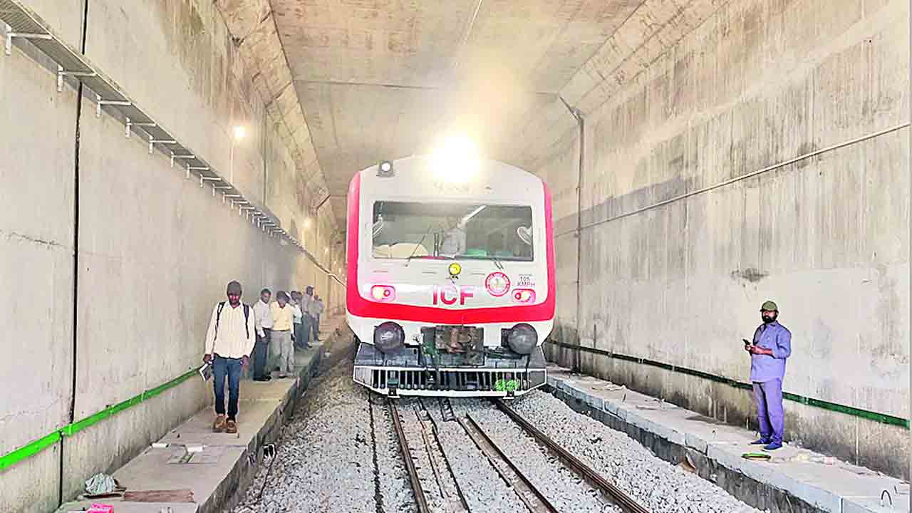 రేపు విజయవాడ-కాజీపేట- బలార్ష మూడోలైన్‌