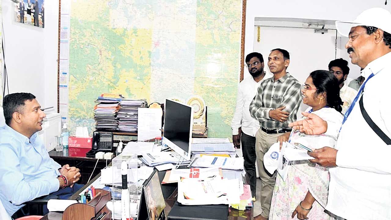 డిజిటల్‌ పద్ధతిలో వివరాల నమోదు