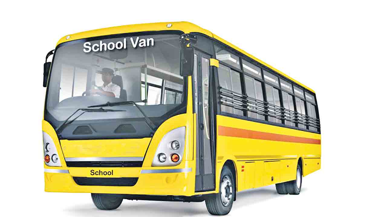 ఫిట్‌నెస్‌ లేకుండా.. రోడ్డెక్కితే సీజ్