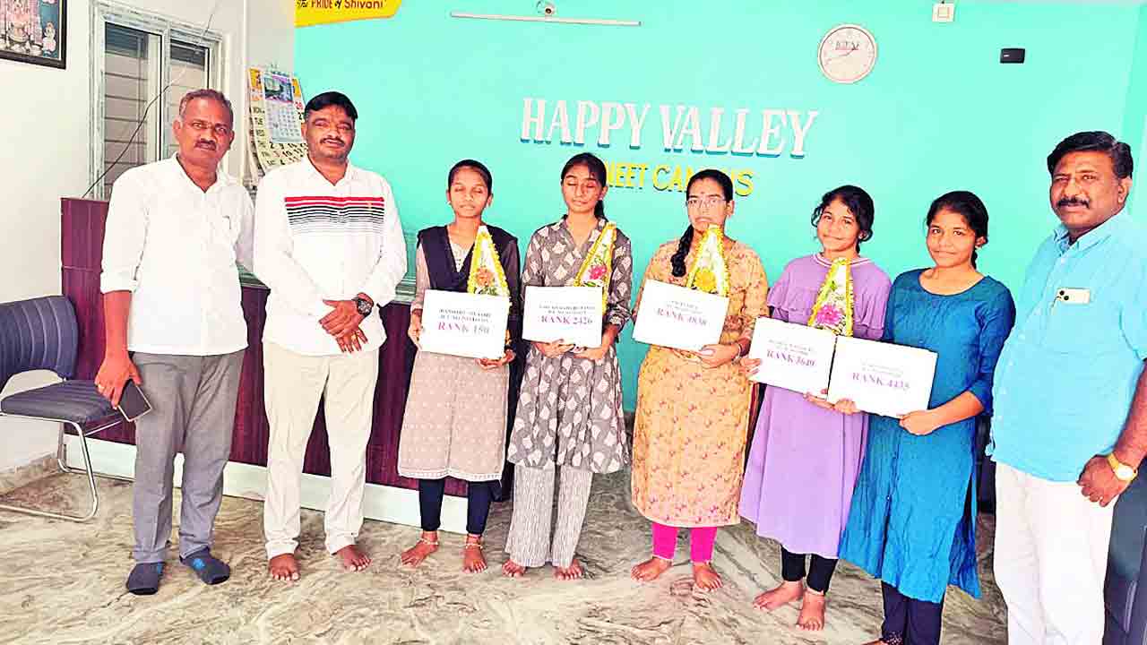 టీజీ ఎప్‌సెట్‌లో ‘శివాని’ విశ్వరూపం